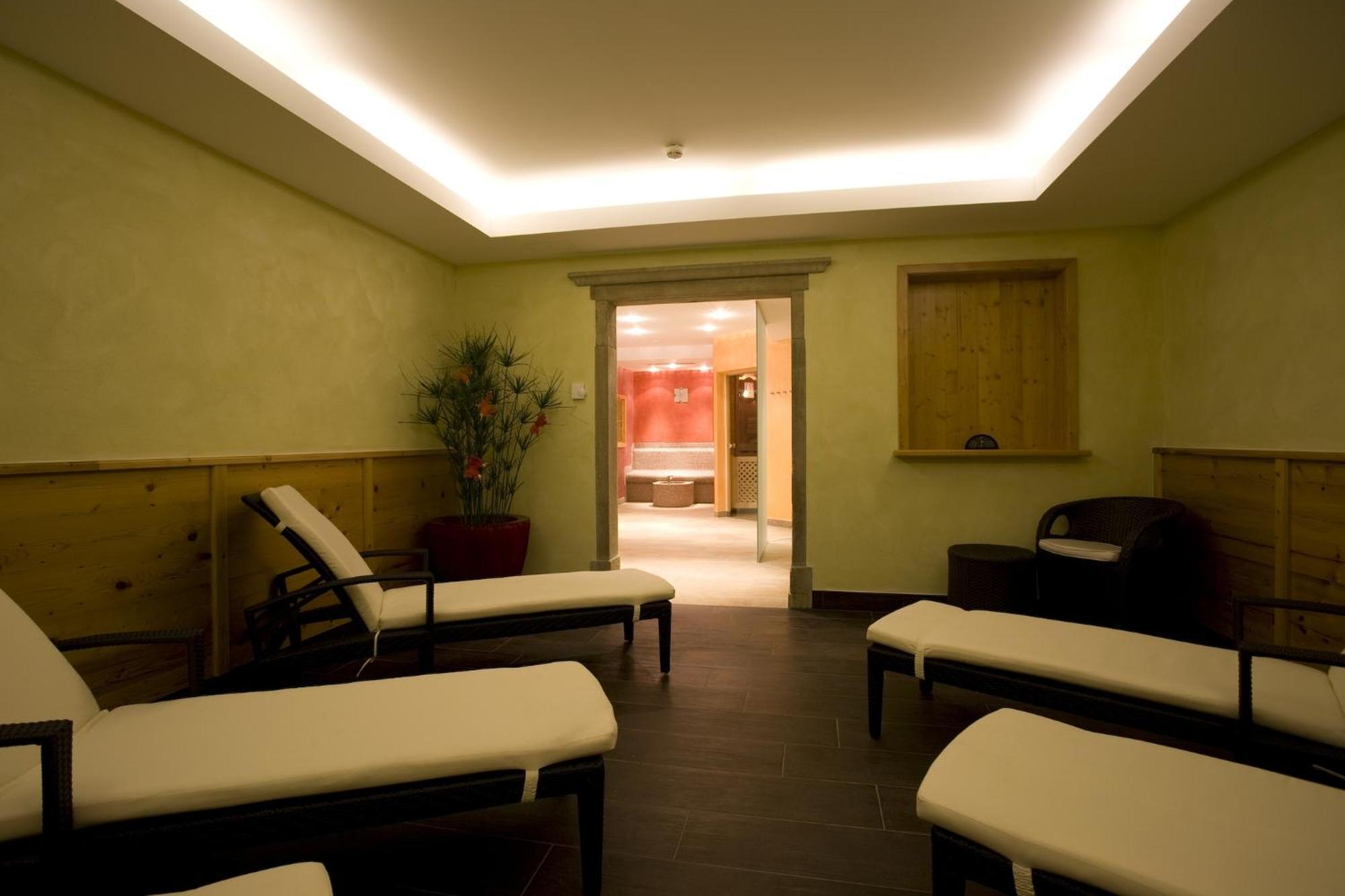 Hotel Seraina Зильс-Мария Экстерьер фото