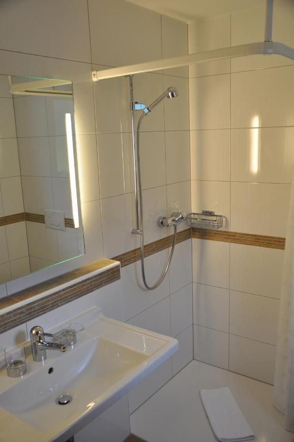 Hotel Seraina Зильс-Мария Номер фото
