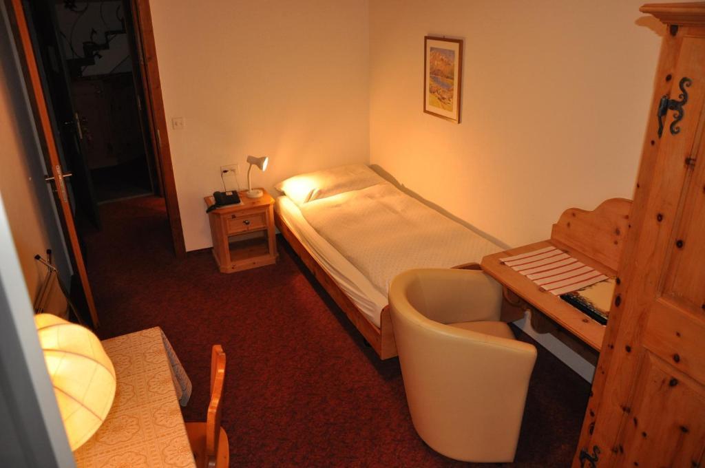 Hotel Seraina Зильс-Мария Номер фото